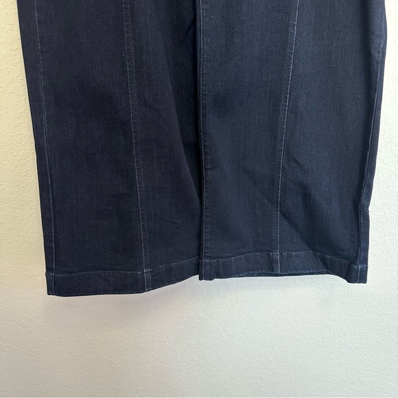 Isaac Mizrahi Live! Dark Blue Jeans Size 18WP Petite - Picture 3 of 9
